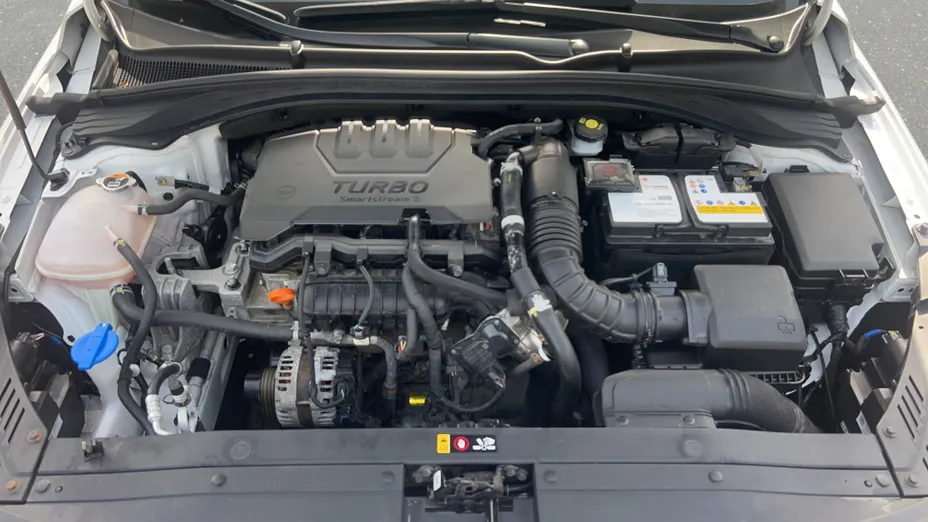 HYUNDAI i30 i30 1.0 T-GDI Smart
