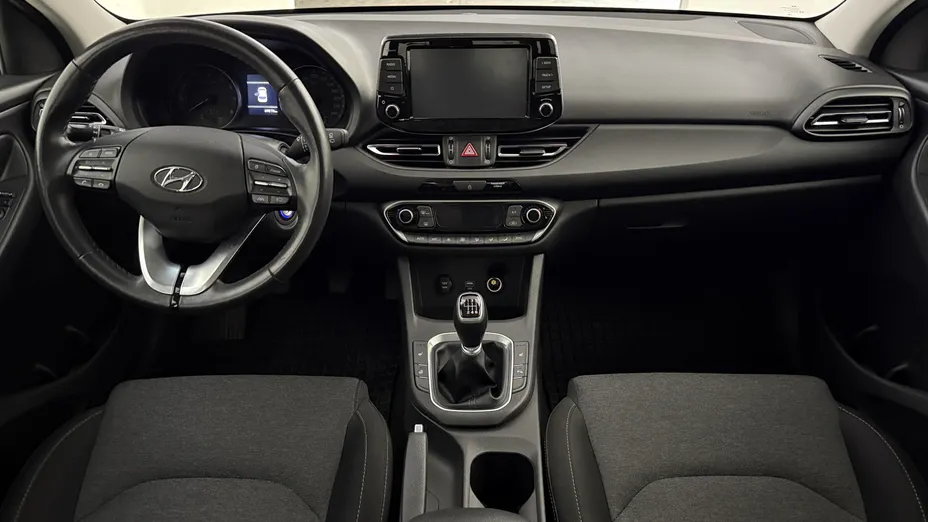 HYUNDAI i30 i30 1.0 T-GDI Smart