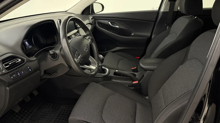 HYUNDAI i30 i30 1.0 T-GDI Smart