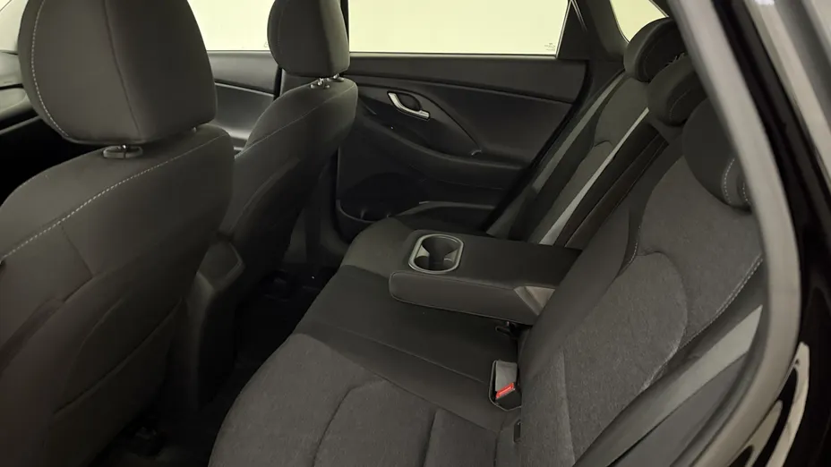 HYUNDAI i30 i30 1.0 T-GDI Smart