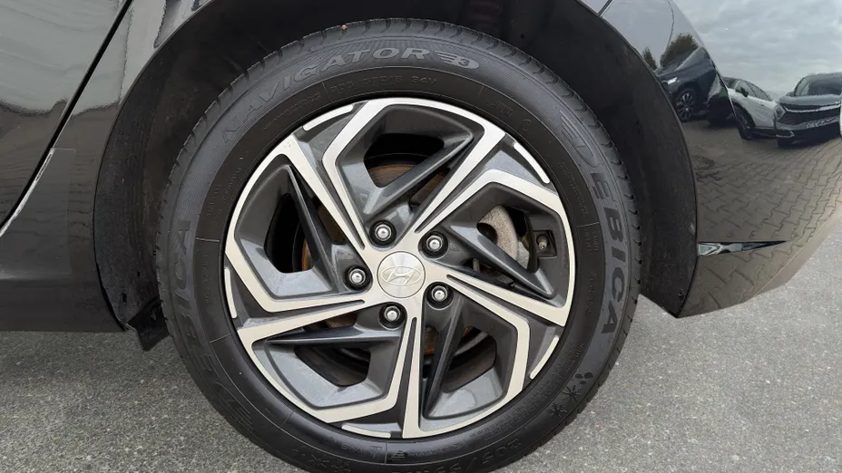 HYUNDAI i30 i30 1.0 T-GDI Smart