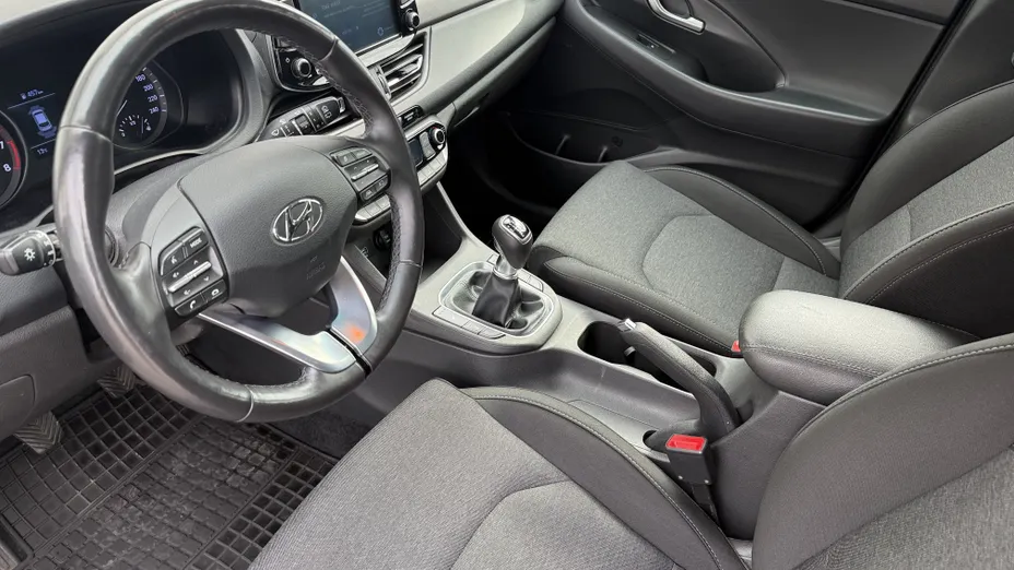 HYUNDAI i30 i30 1.0 T-GDI Smart
