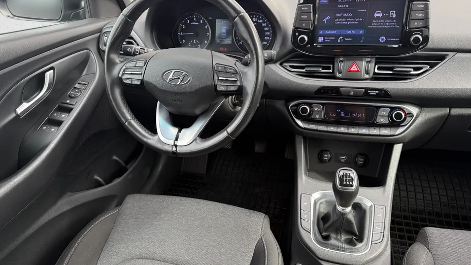 HYUNDAI i30 i30 1.0 T-GDI Smart