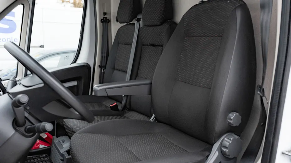 PEUGEOT Boxer Boxer 435 BlueHDi L3H2