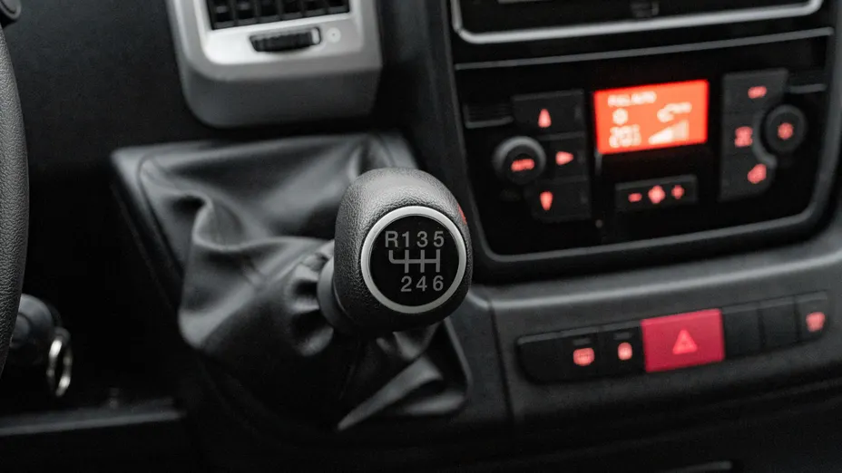 PEUGEOT Boxer Boxer 435 BlueHDi L3H2