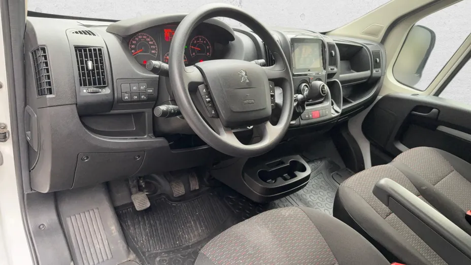 PEUGEOT Boxer Boxer 435 BlueHDi L3H2