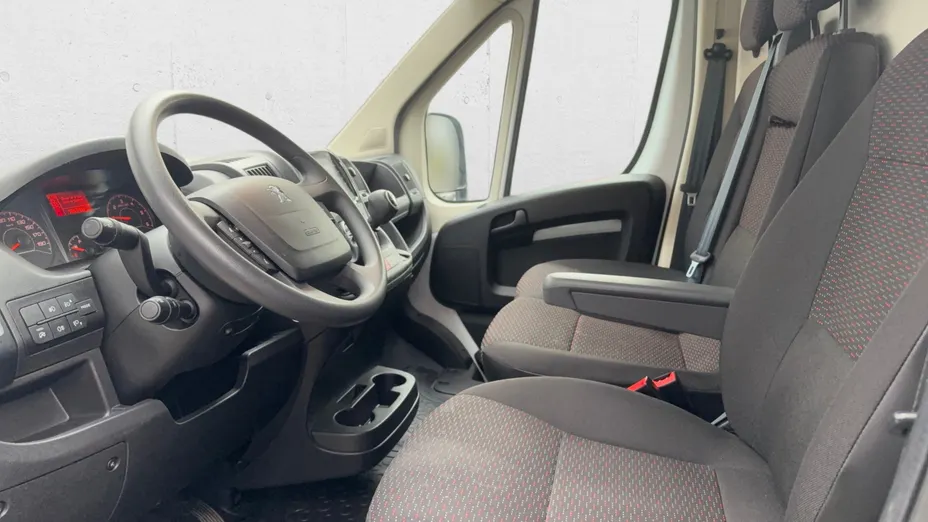 PEUGEOT Boxer Boxer 435 BlueHDi L3H2