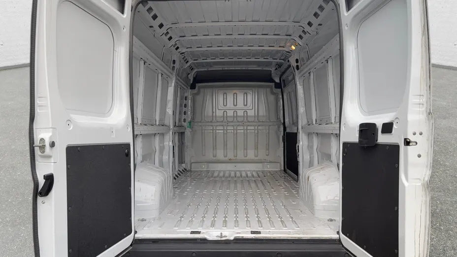 PEUGEOT Boxer Boxer 435 BlueHDi L3H2