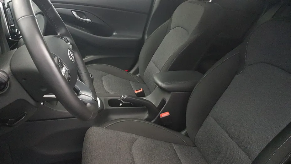 HYUNDAI i30 i30 1.5 T-GDI 48V Smart