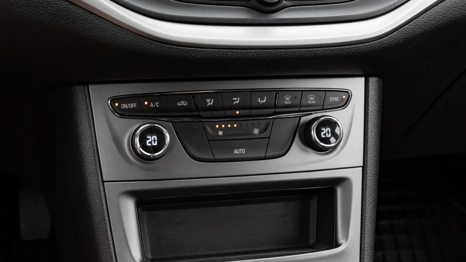 OPEL Astra Astra V 1.2 T Edition S&S