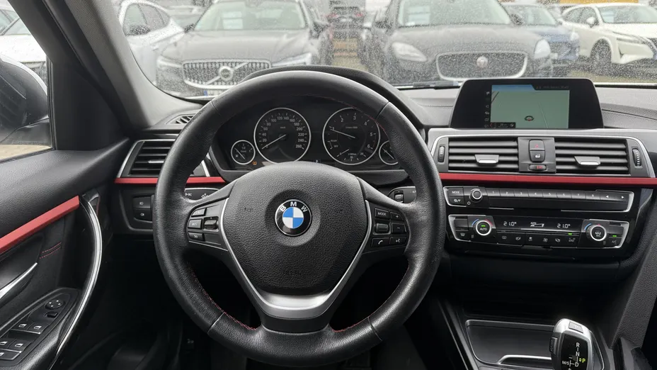 BMW Seria 3 320d xDrive Sport Line aut