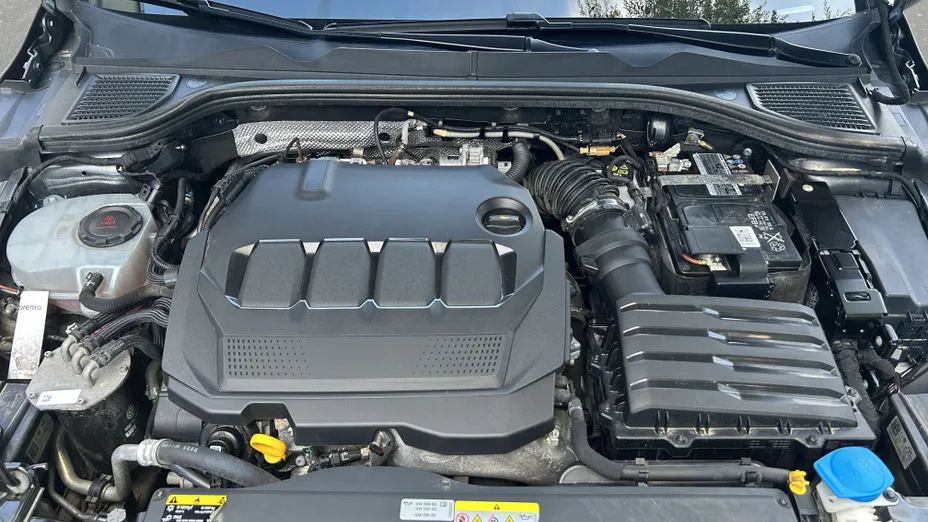 VOLKSWAGEN Golf Golf VIII 2.0 TDI Life