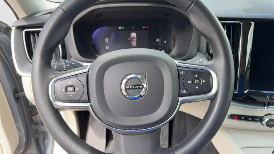 VOLVO XC60 XC60 B4 D AWD Core aut