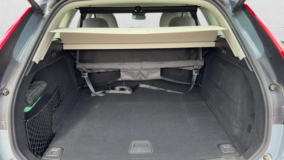 VOLVO XC60 XC60 B4 D AWD Core aut
