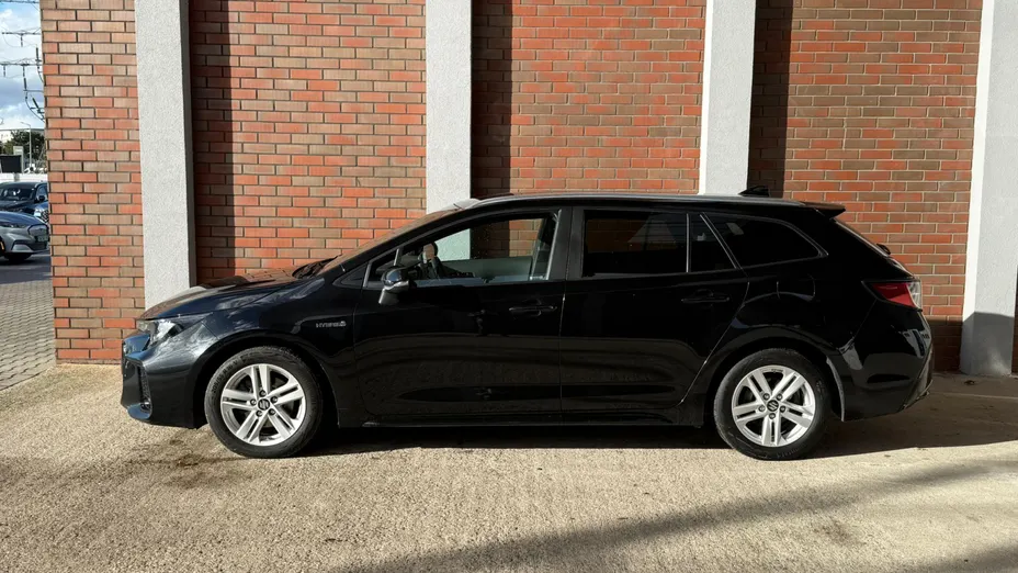 SUZUKI Swace Swace 1.8 Hybrid Premium Plus CVT