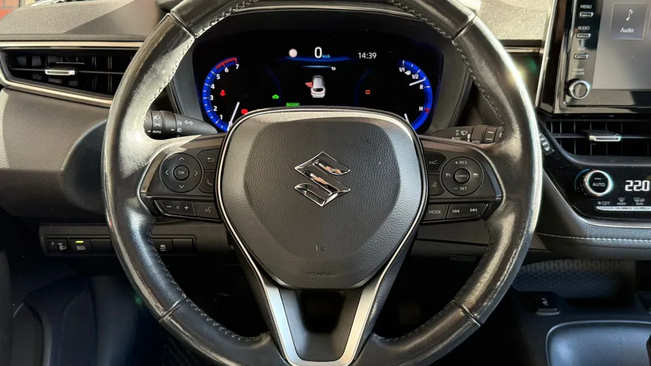 SUZUKI Swace Swace 1.8 Hybrid Premium Plus CVT