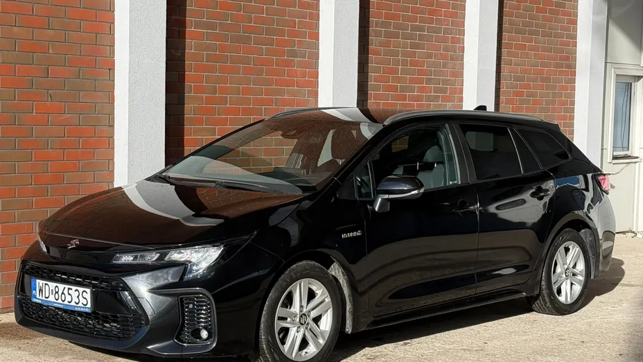 SUZUKI Swace Swace 1.8 Hybrid Premium Plus CVT