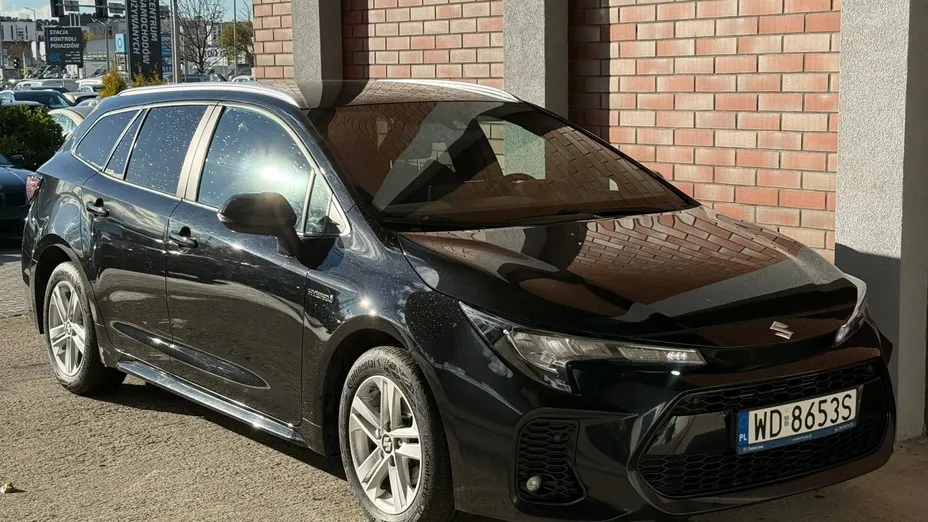 SUZUKI Swace Swace 1.8 Hybrid Premium Plus CVT