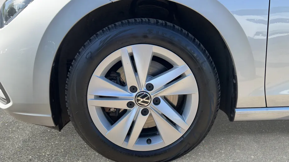 VOLKSWAGEN Golf Golf VIII 2.0 TDI Life