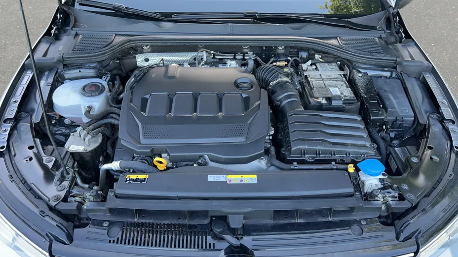 VOLKSWAGEN Golf Golf VIII 2.0 TDI Life