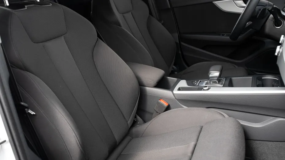 AUDI A4 A4 35 TFSI mHEV S tronic