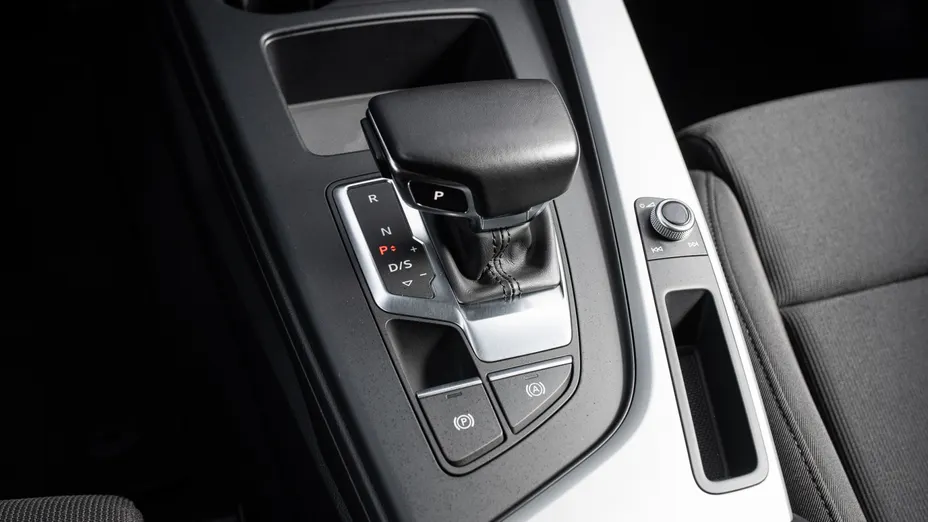 AUDI A4 A4 35 TFSI mHEV S tronic