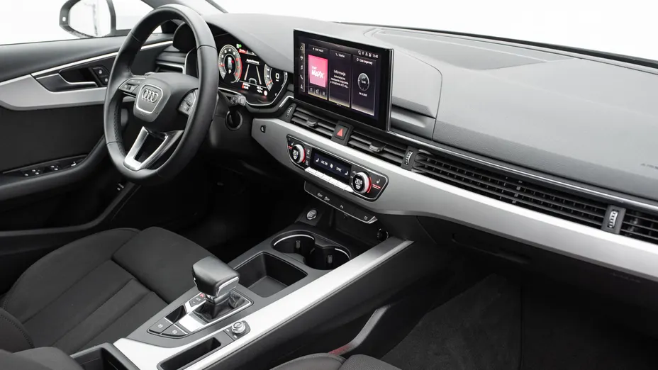 AUDI A4 A4 35 TFSI mHEV S tronic