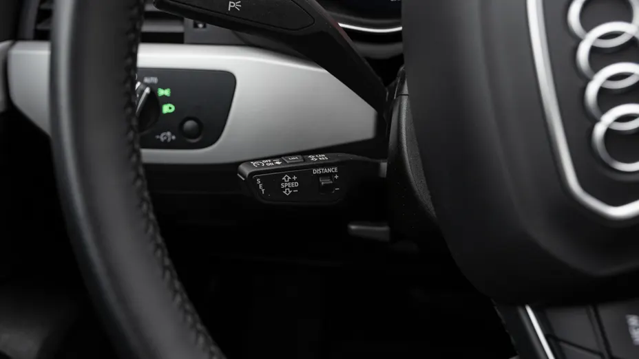 AUDI A4 A4 35 TFSI mHEV S tronic