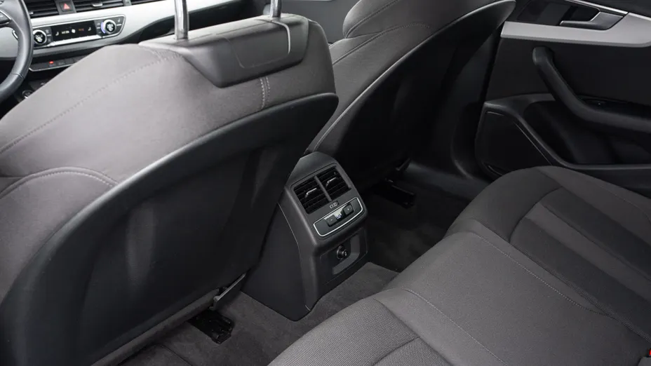 AUDI A4 A4 35 TFSI mHEV S tronic