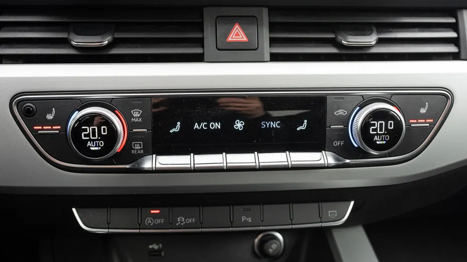 AUDI A4 A4 35 TFSI mHEV S tronic