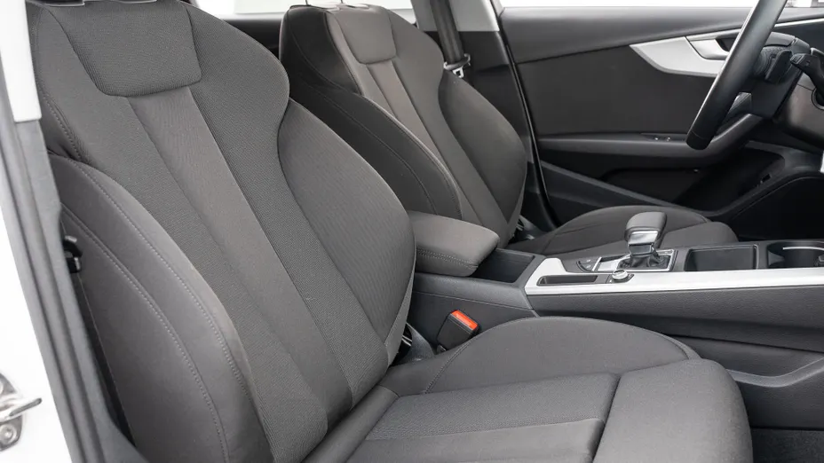 AUDI A4 A4 35 TFSI mHEV S tronic