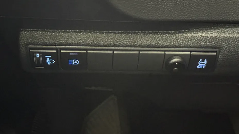 TOYOTA Corolla Corolla 1.5 Comfort MS