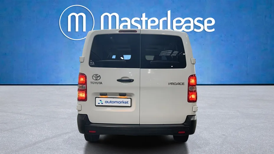 TOYOTA Proace Proace Kombi 2.0 D-4D Long 2,8t