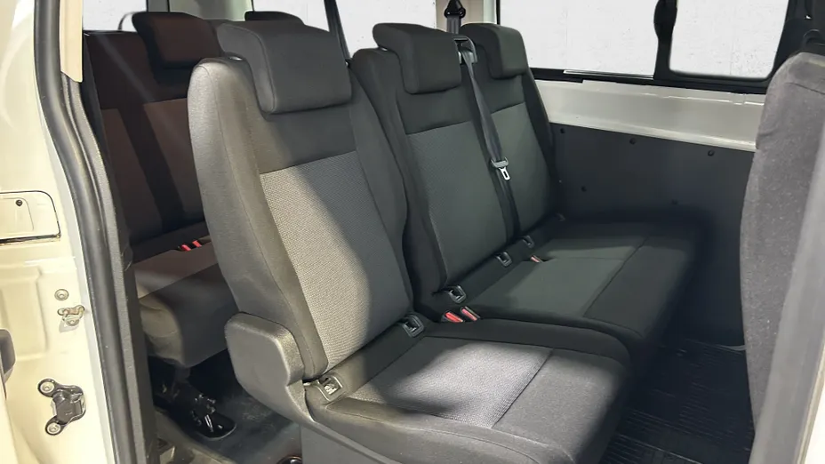 TOYOTA Proace Proace Kombi 2.0 D-4D Long 2,8t