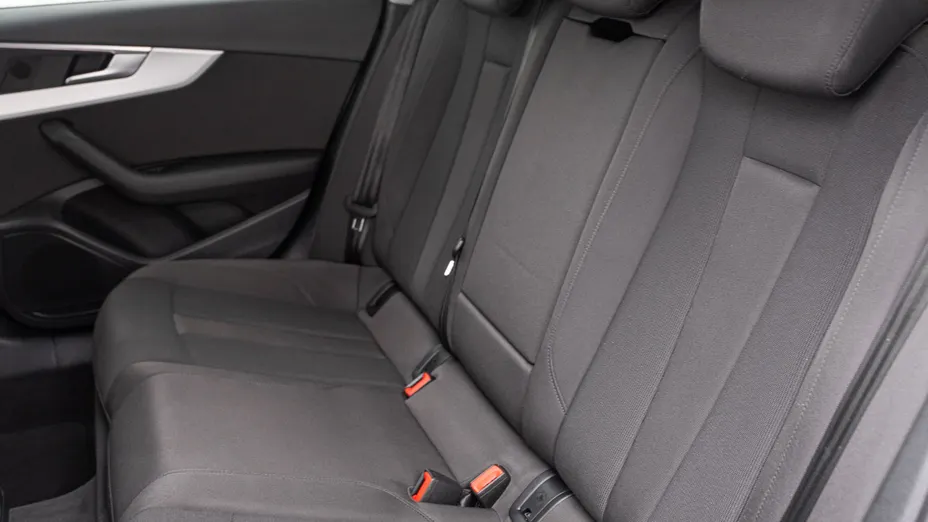 AUDI A4 A4 35 TFSI mHEV S tronic