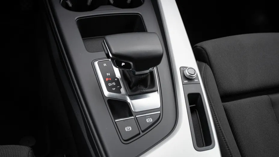 AUDI A4 A4 35 TFSI mHEV S tronic