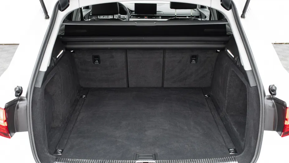 AUDI A4 A4 35 TFSI mHEV S tronic
