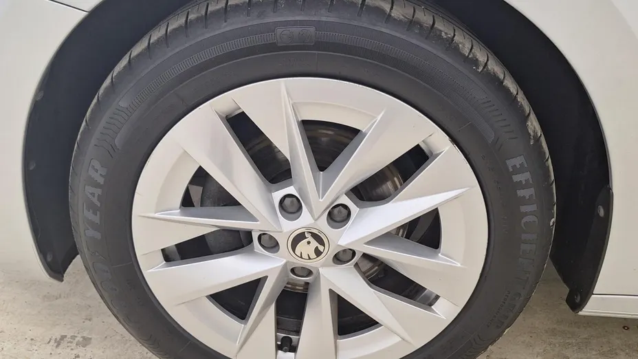 SKODA Octavia Octavia 1.5 TSI ACT Ambition