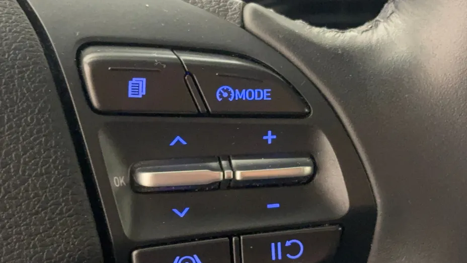 HYUNDAI i30 i30 1.5 DPI Classic +