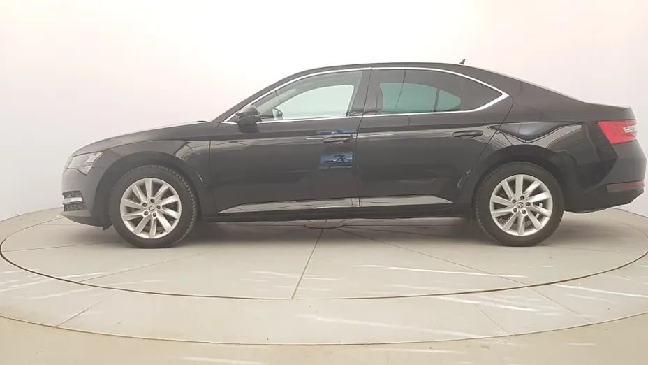 SKODA Superb Superb 2.0 TDI SCR Ambition DSG