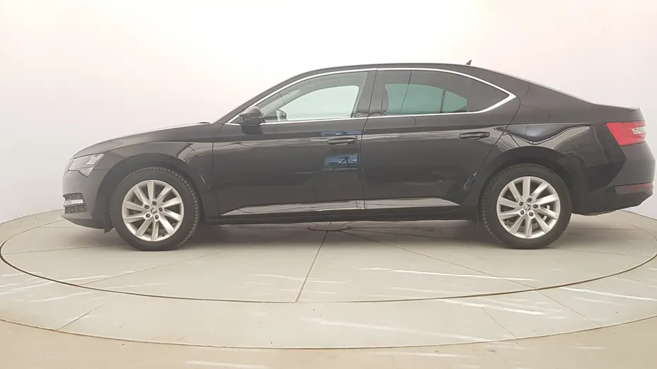 SKODA Superb Superb 2.0 TDI SCR Ambition DSG