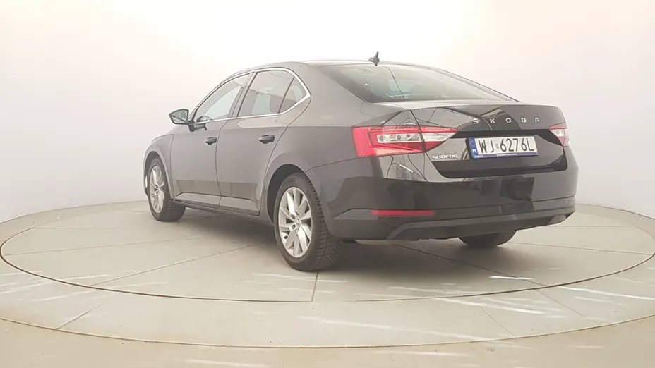 SKODA Superb Superb 2.0 TDI SCR Ambition DSG