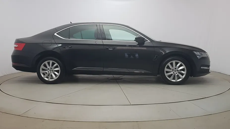 SKODA Superb Superb 2.0 TDI SCR Ambition DSG