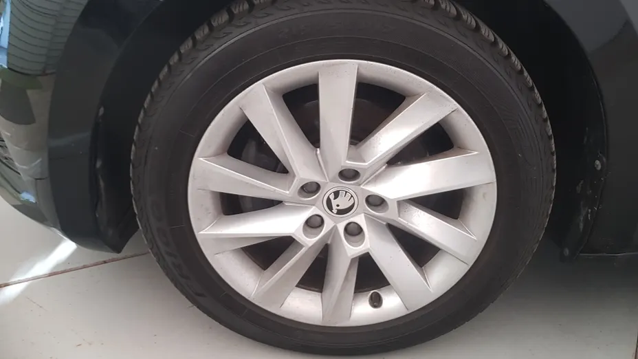 SKODA Superb Superb 2.0 TDI SCR Ambition DSG