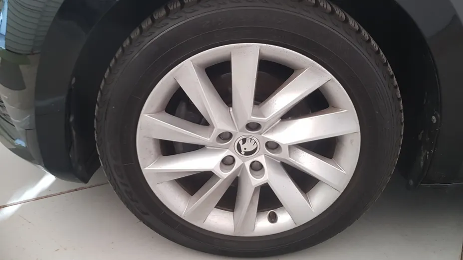 SKODA Superb Superb 2.0 TDI SCR Ambition DSG