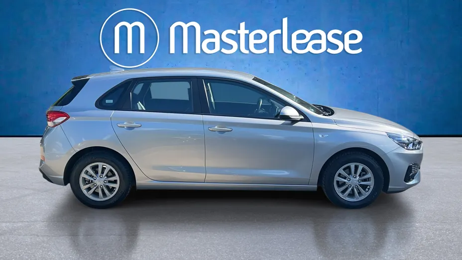 HYUNDAI i30 i30 1.5 DPI Classic +