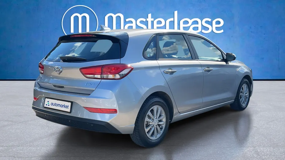 HYUNDAI i30 i30 1.5 DPI Classic +