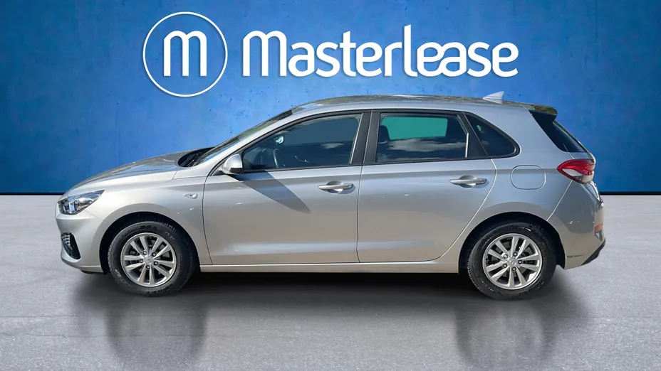 HYUNDAI i30 i30 1.5 DPI Classic +
