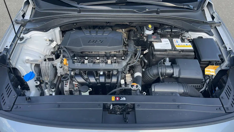 HYUNDAI i30 i30 1.5 DPI Classic +