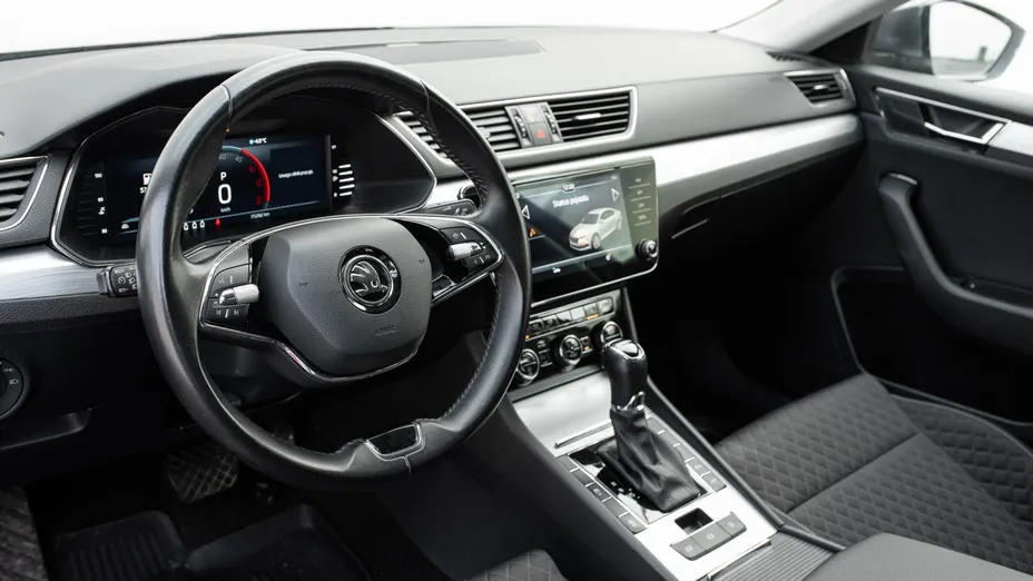 SKODA Superb Superb 2.0 TDI SCR Ambition DSG